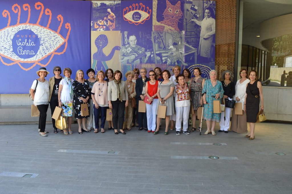 Museo Violeta Parra recibe a integrantes del grupo «Las 20»