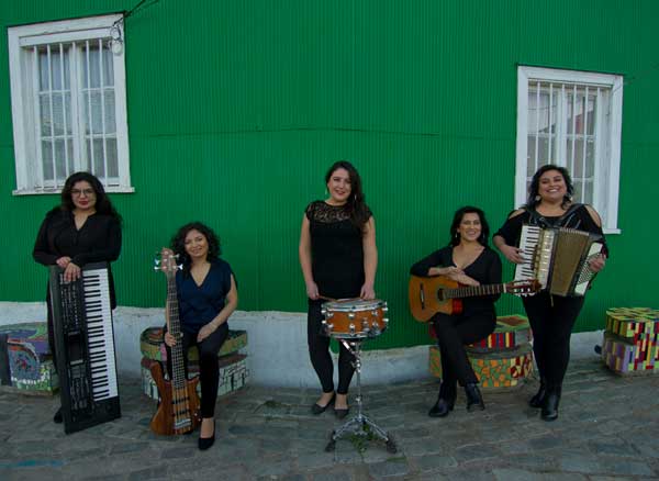 #VioletaEnCasa presentó a Las Lulú de Pancho Gancho en concierto, del Ciclo de Cuecas